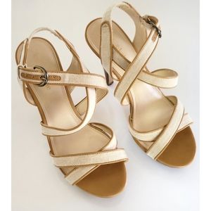 Kelly & katie canvas and tan sandals